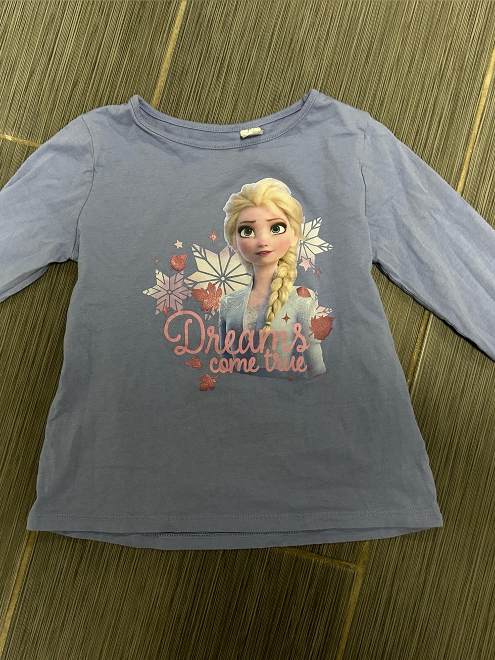 H&M Light Lavender Elsa Graphic long sleeve tshirt